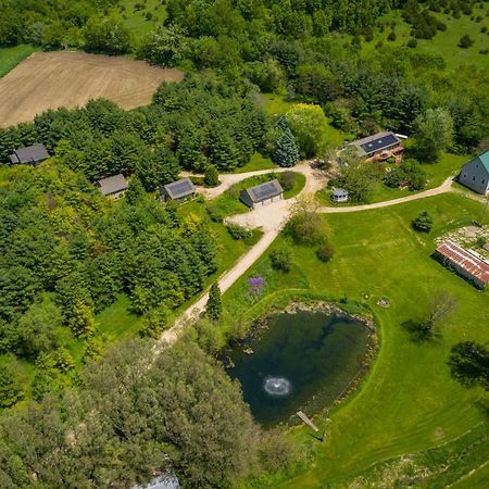 Hawk Valley Retreat & Cottages Galena Bagian luar foto