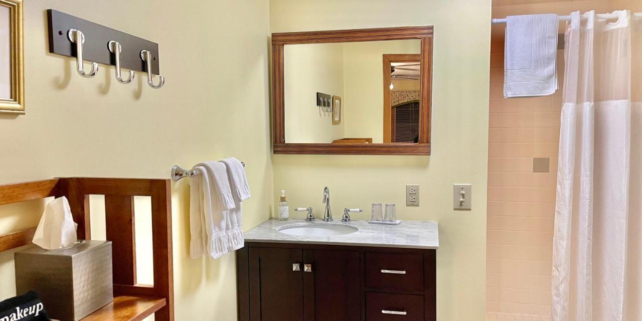 Hawk Valley Retreat & Cottages Galena Bagian luar foto