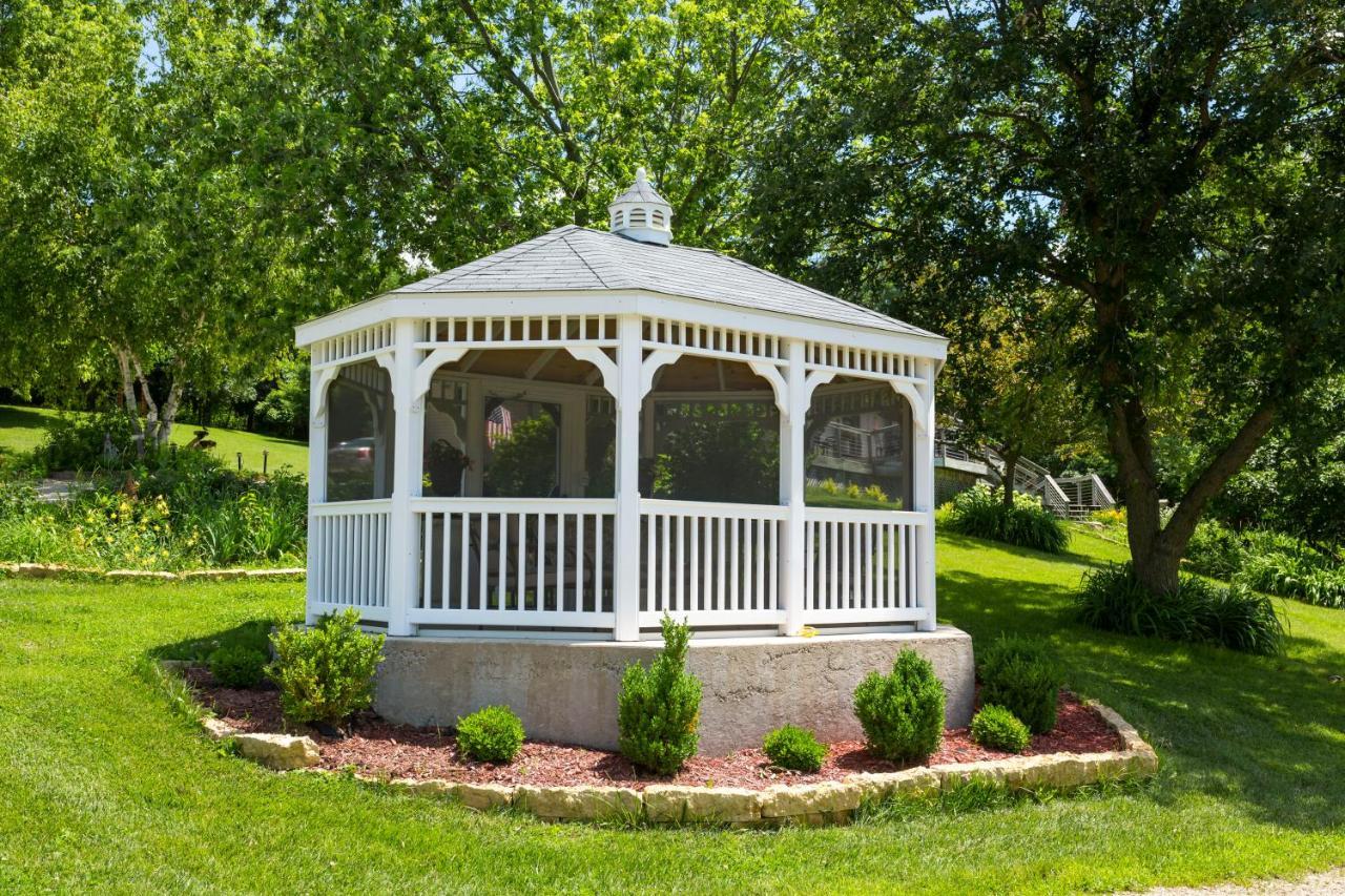 Hawk Valley Retreat & Cottages Galena Bagian luar foto