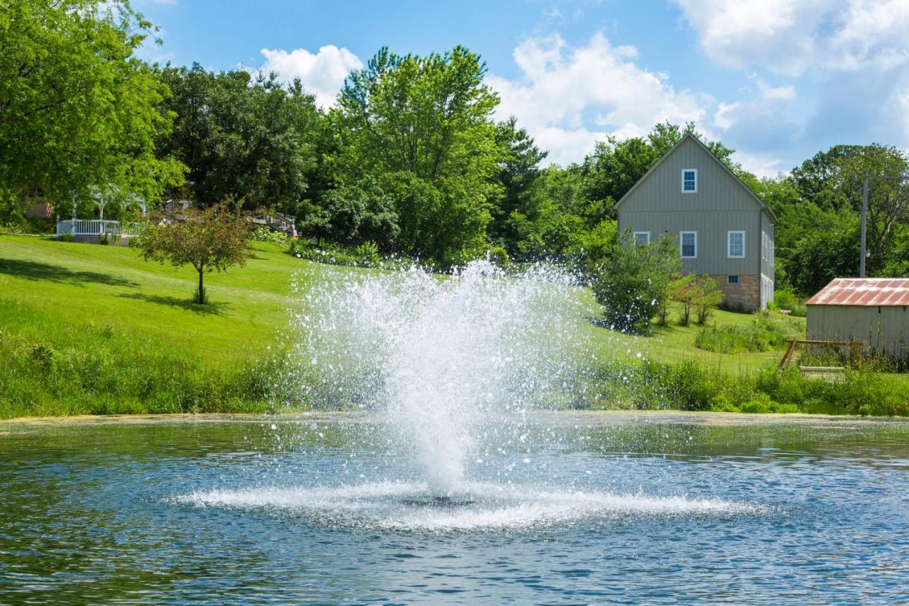 Hawk Valley Retreat & Cottages Galena Bagian luar foto
