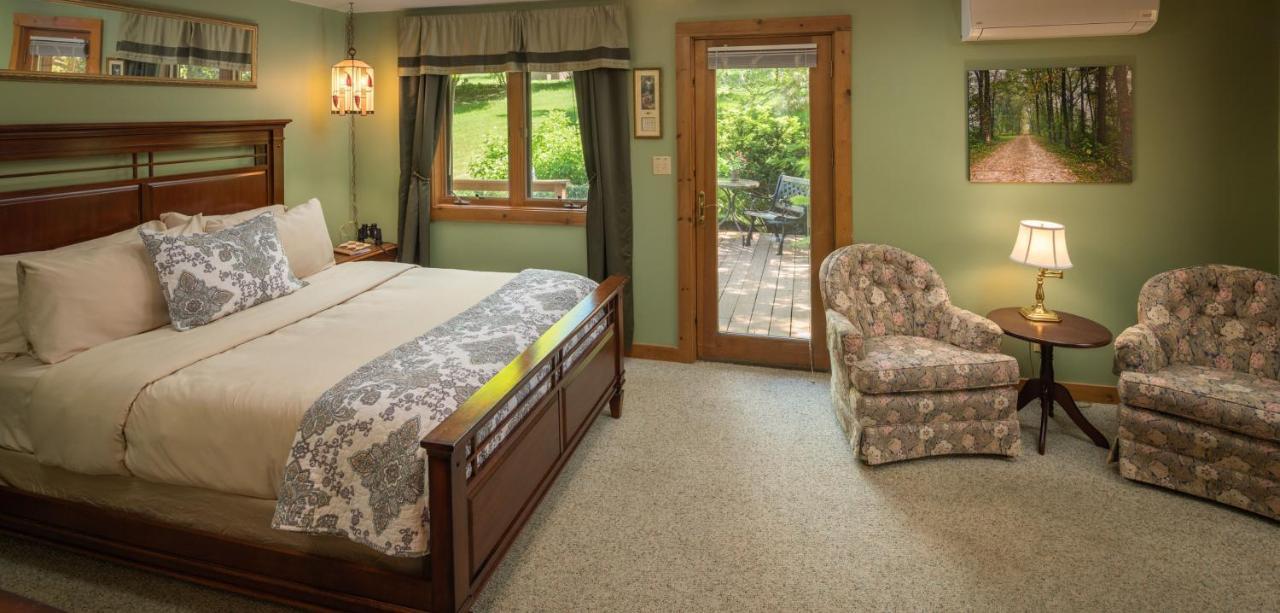 Hawk Valley Retreat & Cottages Galena Bagian luar foto