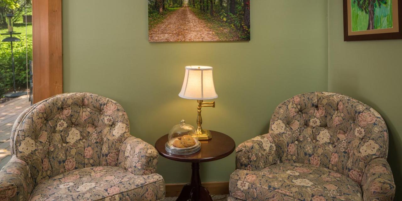 Hawk Valley Retreat & Cottages Galena Bagian luar foto