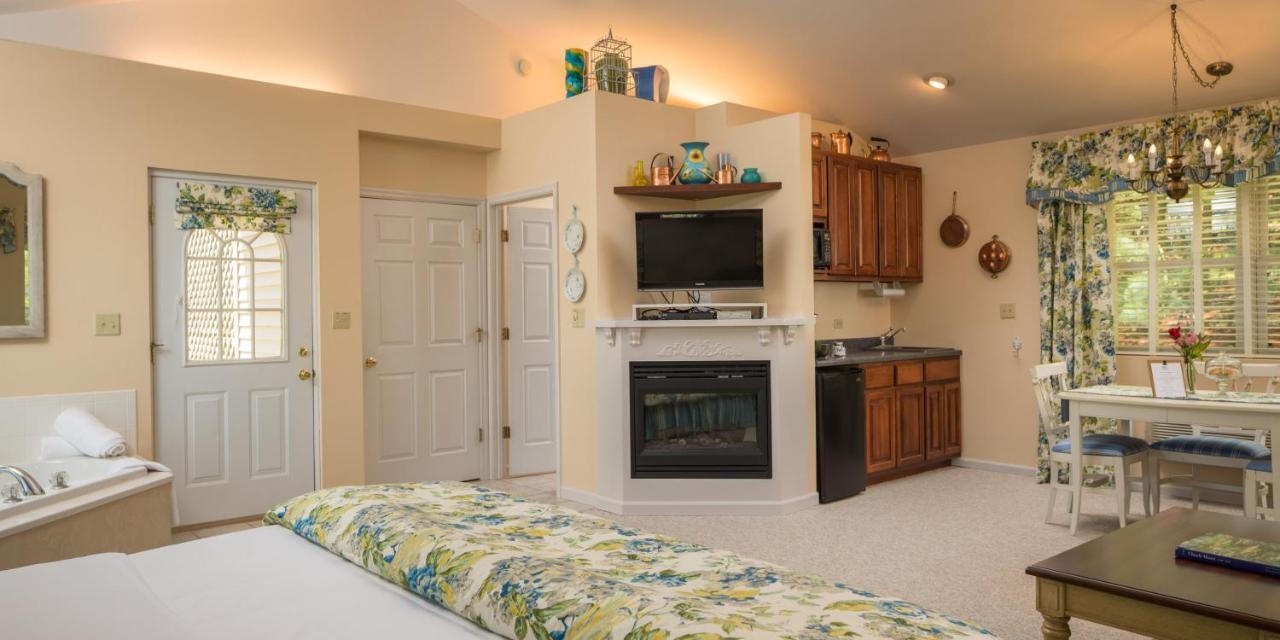 Hawk Valley Retreat & Cottages Galena Bagian luar foto
