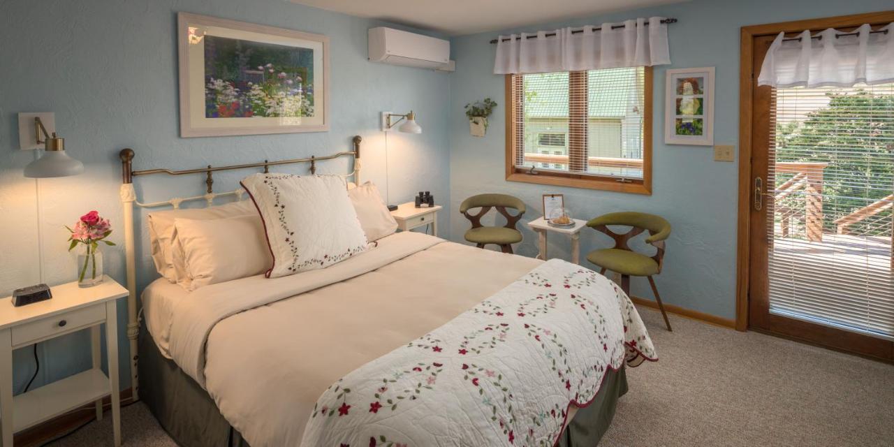 Hawk Valley Retreat & Cottages Galena Bagian luar foto